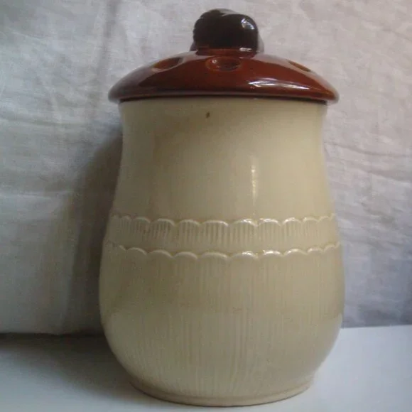 Vintage 70s Large Mushroom Canister & Lid Made in Japan - Picture 4 of 12
